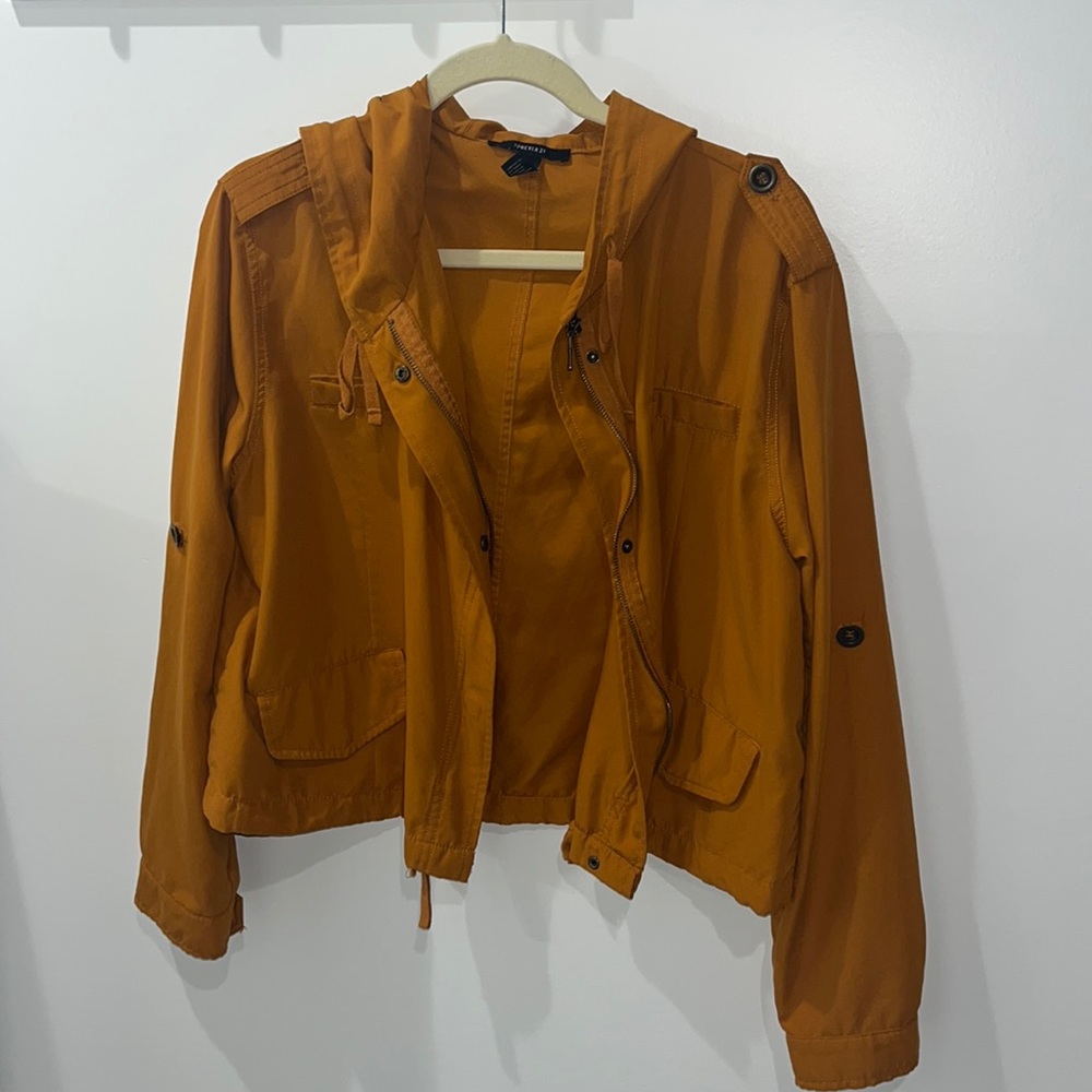 Lightweight jacket